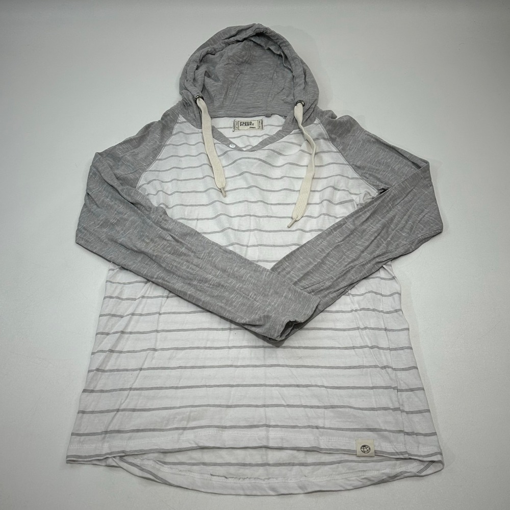 FREE PLANET Men's Henley Shirt Gray White Striped Size S